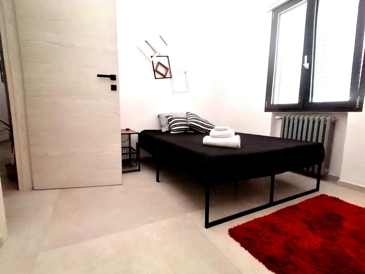 Andirivieni Lecce Casa Vacanze Exterior photo